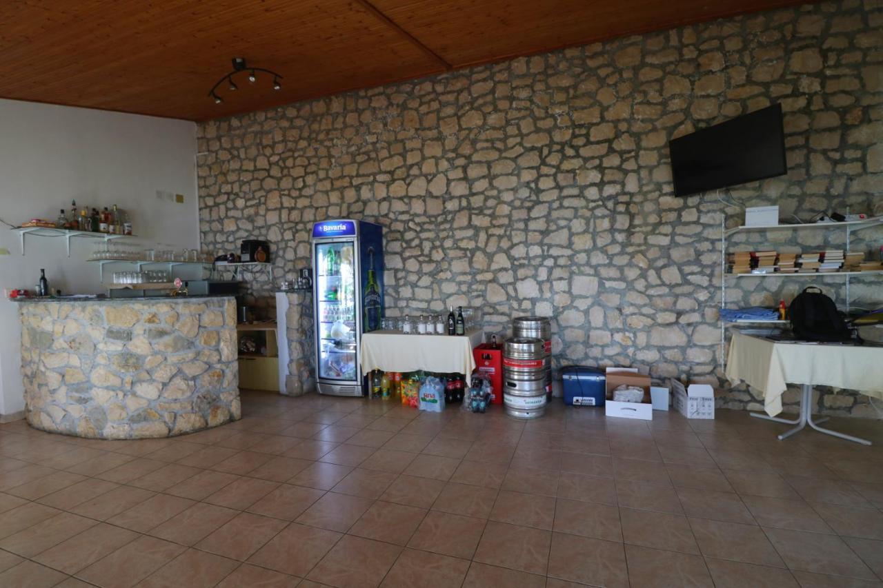 Vila Stosic Razanac Luaran gambar